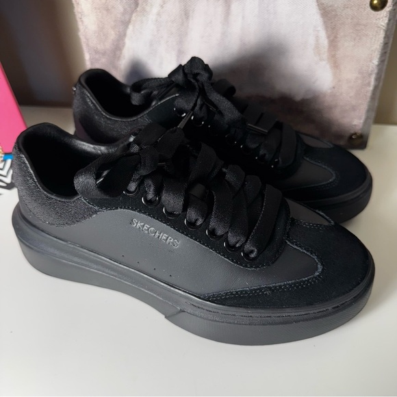 Martha Stewart x Skechers Cordova Classic
Suede Sneakers - Picture 4 of 11